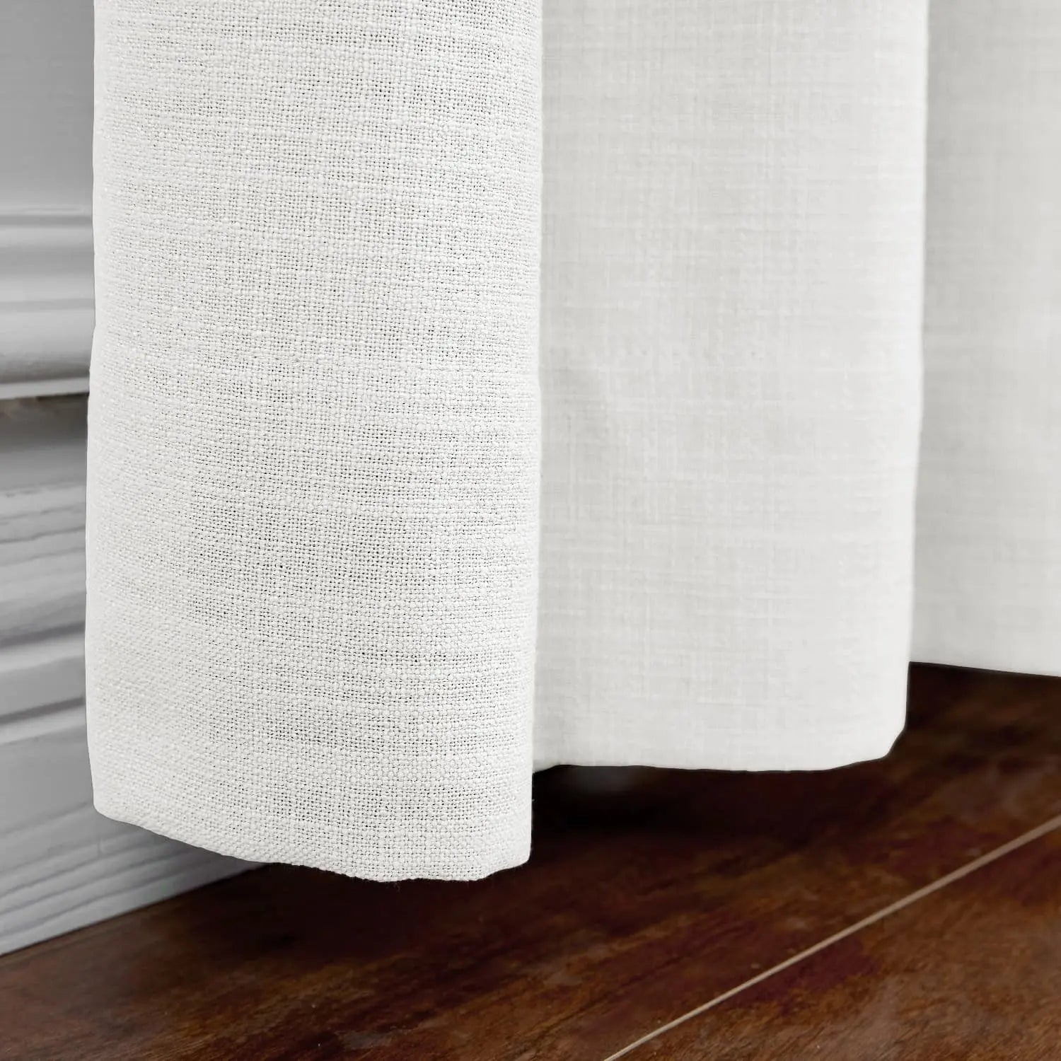 Zoe Linen Curtain Grommet